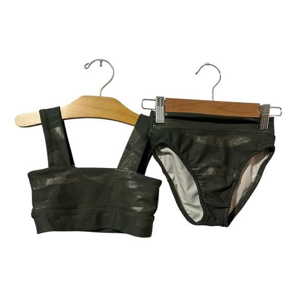 Les Tout Petits Girls Green Camouflage Bikini Set Two Piece Size 7 Army Military - Picture 1 of 7